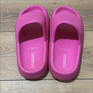 Bright Pink Cushioned Slide Sandals Size 6